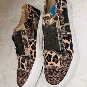 Blowfish Shoes ❤️ NEW ✨ Size 7